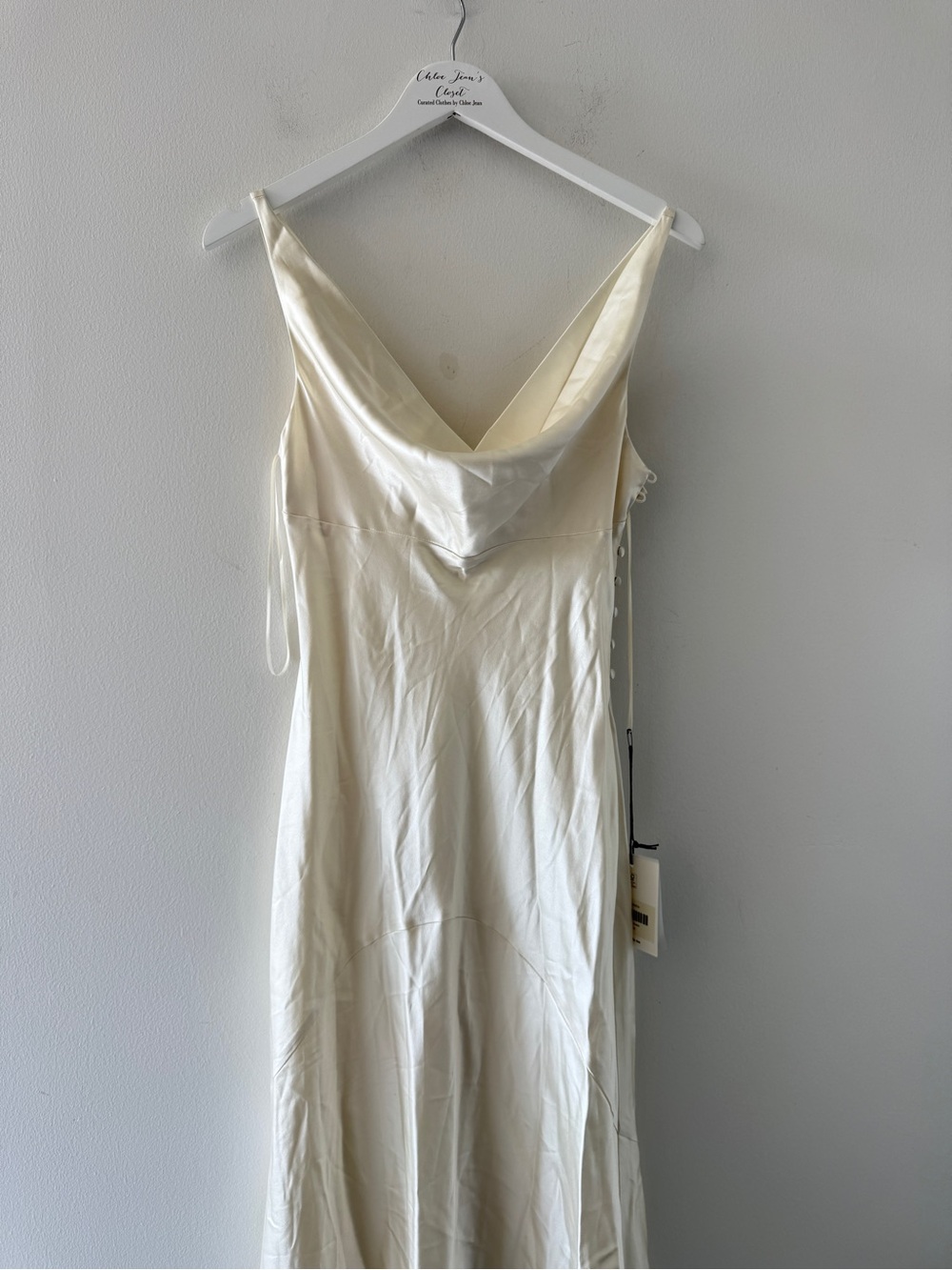 REFORMATION Ceres Silk Dress in Ivory 6 - Picture 4 of 10